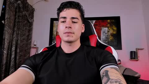 liamwyatt_ online show from January 2025 03:26:02 AM