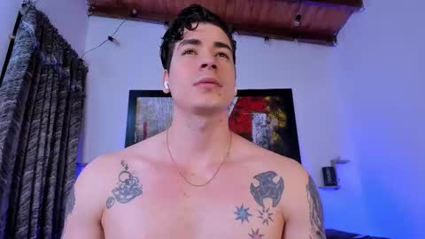 liamwyatt_ online show from September 2025 03:33:02 AM