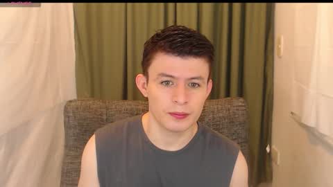 lian_eathan online show from November 2025 07:24:02 PM