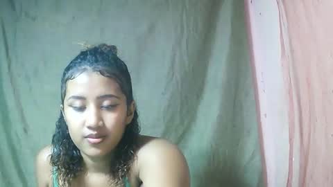Liana9794 online show from May 2026 02:24:02 PM