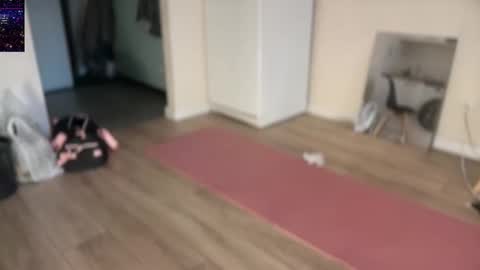 liana_8 online show from February 2026 12:05:02 PM