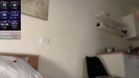 liana_8 online show from March 2026 05:25:01 PM