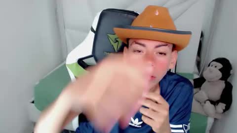 Snapshot of liarr_ chatting on February 2026 08:47:01 PM LIAR online show from February 2026 08:47:01 PM