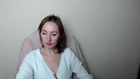 Lia online show from February 2026 11:41:01 AM