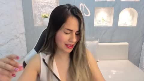 Online 800 to 1400 online show from November 2025 01:24:02 PM