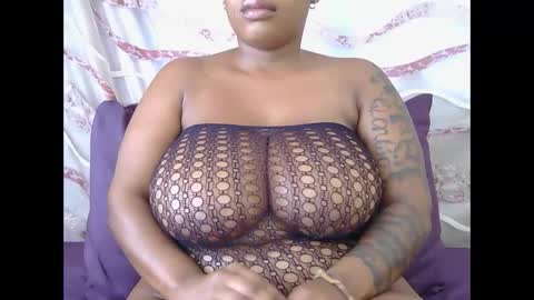 lickabletash98 online show from January 2025 06:27:02 AM