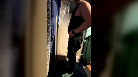 IM A BAD DAWGY WOOF WOOF online show from April 2026 01:14:01 AM