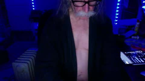 Snapshot of lickyouryoni chatting on December 2025 03:27:02 PM LickYourYoni online show from December 2025 03:27:02 PM