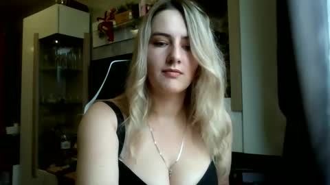 Snapshot of lidia_me chatting on October 2025 10:13:02 AM Lidia me online show from October 2025 10:13:02 AM