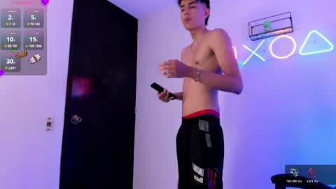 Jhonatan online show from April 2026 08:11:01 PM