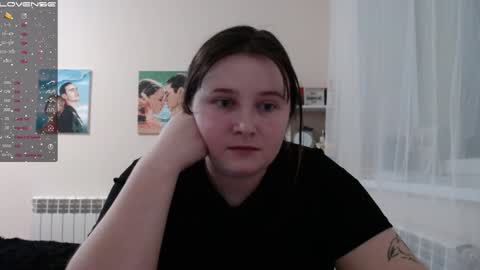 light_lunaa online show from February 2025 12:50:01 PM