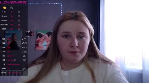 light_lunaa online show from November 2025 08:46:02 AM