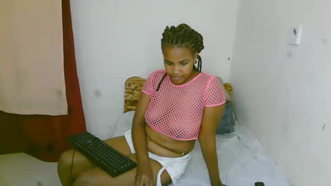 Snapshot of lightskin_maria chatting on June 2026 04:13:01 PM Maria online show from June 2026 04:13:01 PM