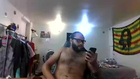 lightskinned666 online show from October 2025 10:31:01 PM