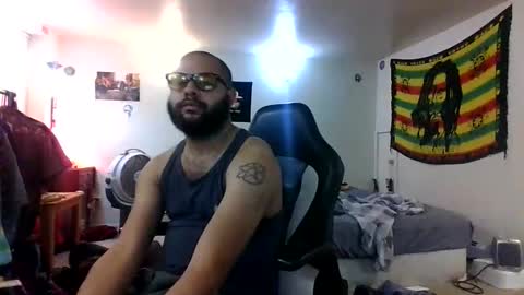 lightskinned666 online show from October 2025 11:06:02 PM