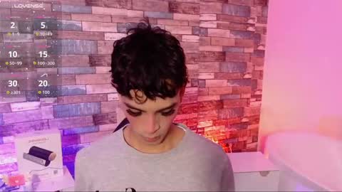 LIHIAN online show from October 2025 12:24:02 PM