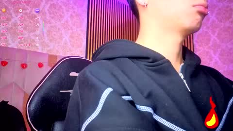 LIHIAN online show from May 2026 12:02:01 PM