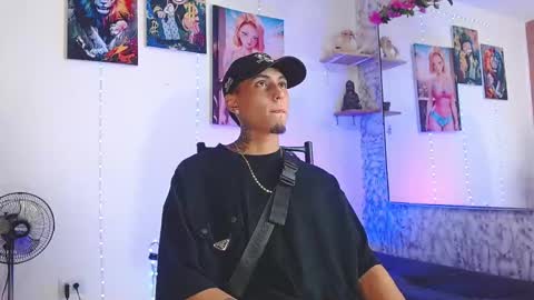 Daniel online show from October 2025 10:21:01 PM