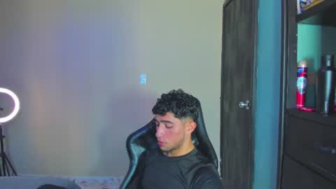 liiam_jesus online show from July 2026 12:42:02 PM
