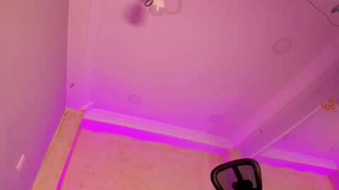 Snapshot of liiamhudson_ chatting on February 2025 07:23:02 AM L I I A M online show from February 2025 07:23:02 AM