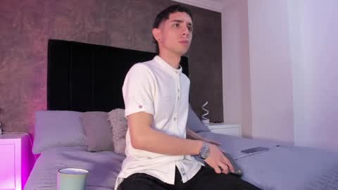 Snapshot of liiamhudson_ chatting on February 2025 04:58:01 AM L I I A M online show from February 2025 04:58:01 AM