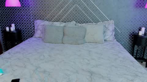 Lilith online show from October 2025 10:18:02 PM