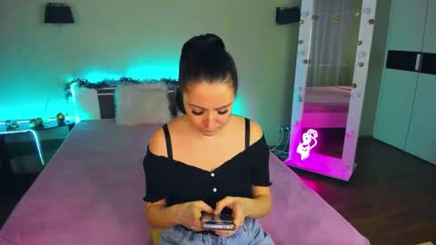 Snapshot of likaa_likaa chatting on January 2025 01:41:02 PM Lika online show from January 2025 01:41:02 PM
