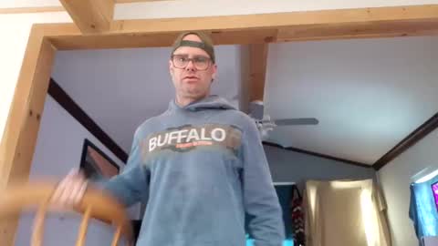 St pierre online show from April 2026 03:20:01 PM