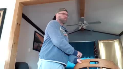 St pierre online show from April 2026 03:10:02 PM