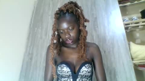 lil6041 online show from October 2025 07:31:02 AM