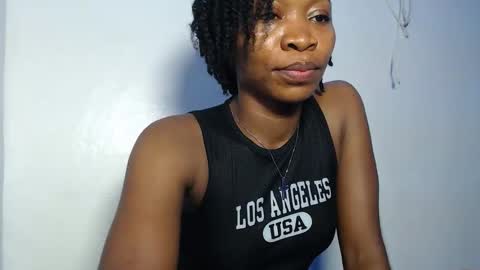 Snapshot of lil_baddie0 chatting on February 2026 07:45:01 PM lil_baddie0 online show from February 2026 07:45:01 PM