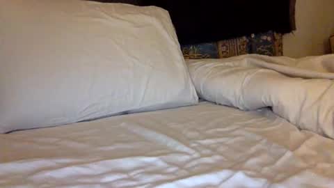 LIL i online show from December 2025 11:32:01 PM