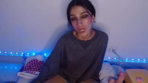 Lisaa online show from December 2024 05:40:02 AM