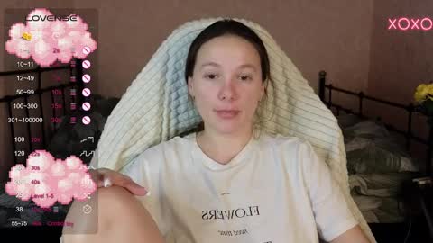 little moon online show from January 2025 05:39:01 PM