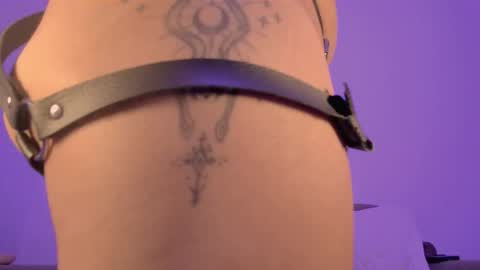 Lilmuh online show from November 2025 05:51:01 AM