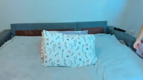 lil_tiffani online show from July 2026 11:34:01 AM