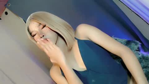 Snapshot of lil_trixxy chatting on June 2026 01:50:01 AM lil_trixxy online show from June 2026 01:50:01 AM