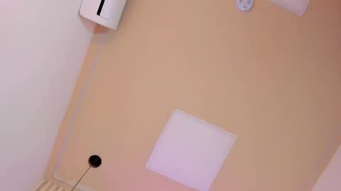 L I L A   online show from March 2025 02:46:02 AM