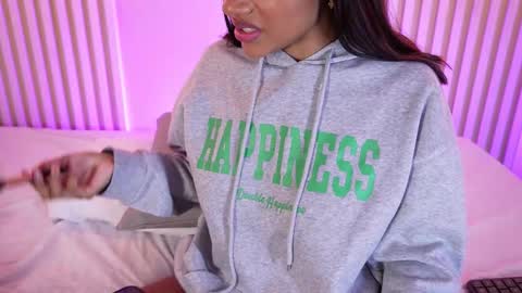 Snapshot of lila_cohen chatting on February 2026 04:21:01 AM L I L A online show from February 2026 04:21:01 AM