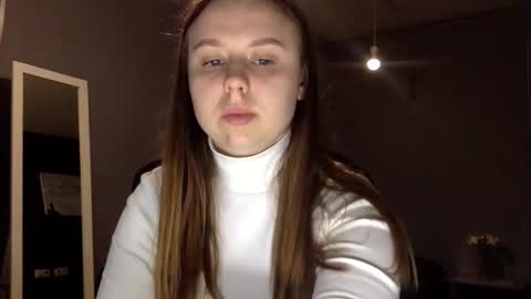 Lily online show from September 2025 03:26:01 PM