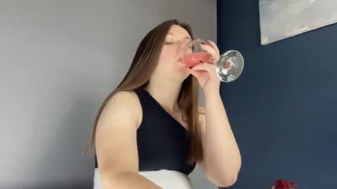 Lily online show from October 2025 05:42:01 PM