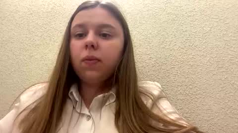 Lily online show from October 2025 07:23:02 PM