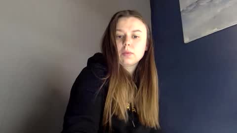 Lily online show from October 2025 11:21:01 AM
