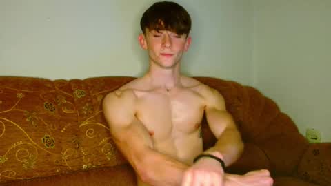 Snapshot of lilbearxxxx chatting on November 2025 10:52:01 PM lilbearxxxx online show from November 2025 10:52:01 PM