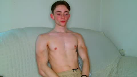 Snapshot of lilbearxxxx chatting on February 2026 02:25:01 PM lilbearxxxx online show from February 2026 02:25:01 PM