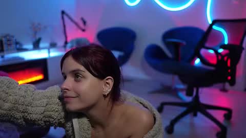 Snapshot of lilbeccaxo chatting on February 2026 07:25:01 AM Rebecca online show from February 2026 07:25:01 AM