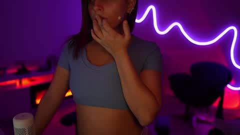 Snapshot of lilbeccaxo chatting on February 2026 07:40:01 AM Rebecca online show from February 2026 07:40:01 AM