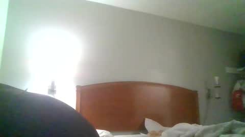 Snapshot of lilbratty_clouds_ogpuffdragon chatting on January 2025 01:02:01 AM lilbratty_clouds_ogpuffdragon online show from January 2025 01:02:01 AM