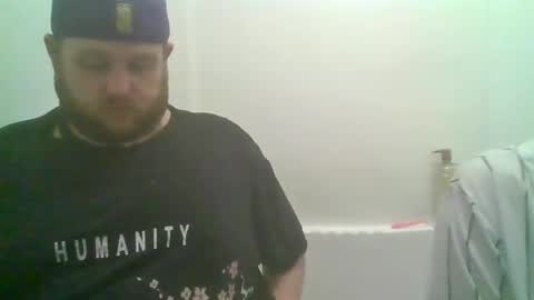 Snapshot of lilbratty_clouds_ogpuffdragon chatting on January 2025 04:44:01 AM lilbratty_clouds_ogpuffdragon online show from January 2025 04:44:01 AM