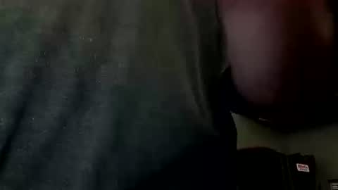 Snapshot of lilbratty_clouds_ogpuffdragon chatting on October 2025 09:50:02 PM lilbratty_clouds_ogpuffdragon online show from October 2025 09:50:02 PM